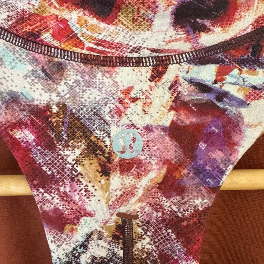 Lululemon Everlux High Neck Top Abstract Print Size 2‎